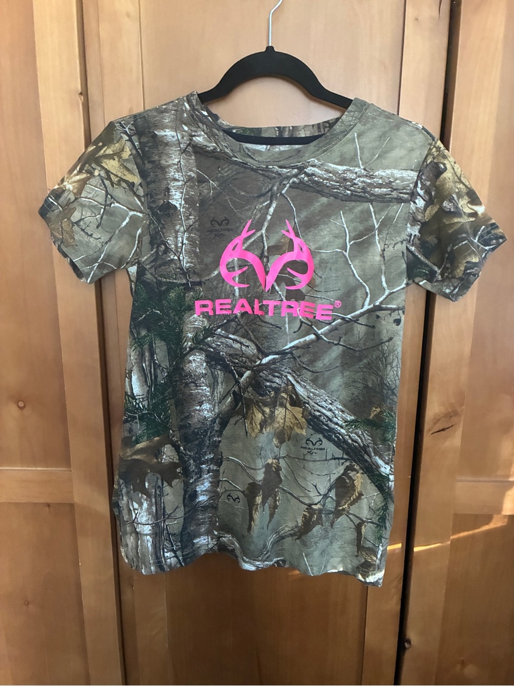Realtree Girls' Camo T-Shirt with Pink Logo #81